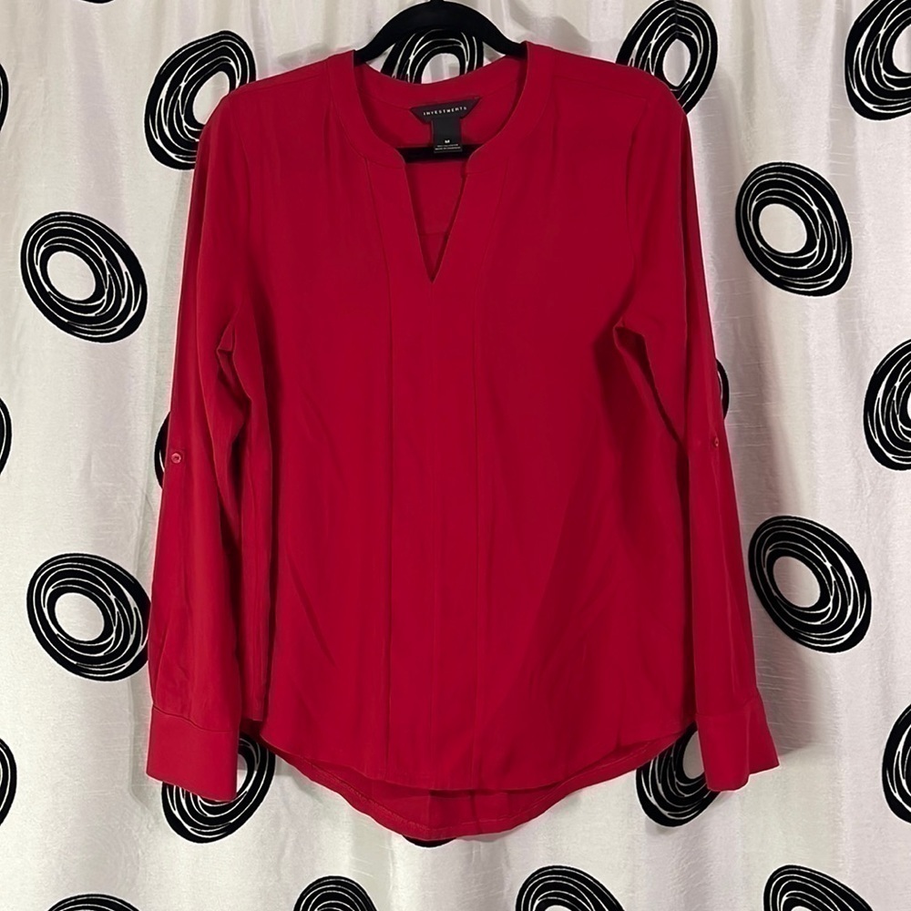 Investments Long Sleeve Red Top size M